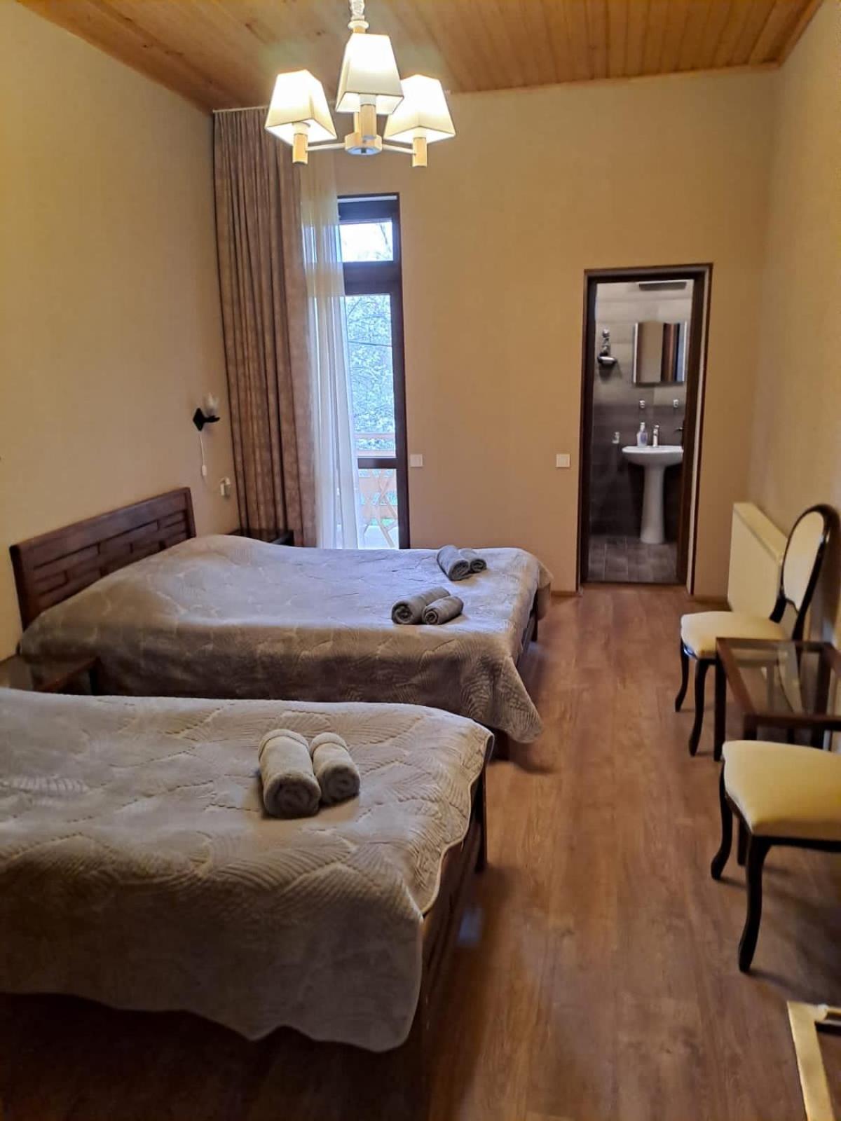 Guest House Kaldani Mestia Extérieur photo