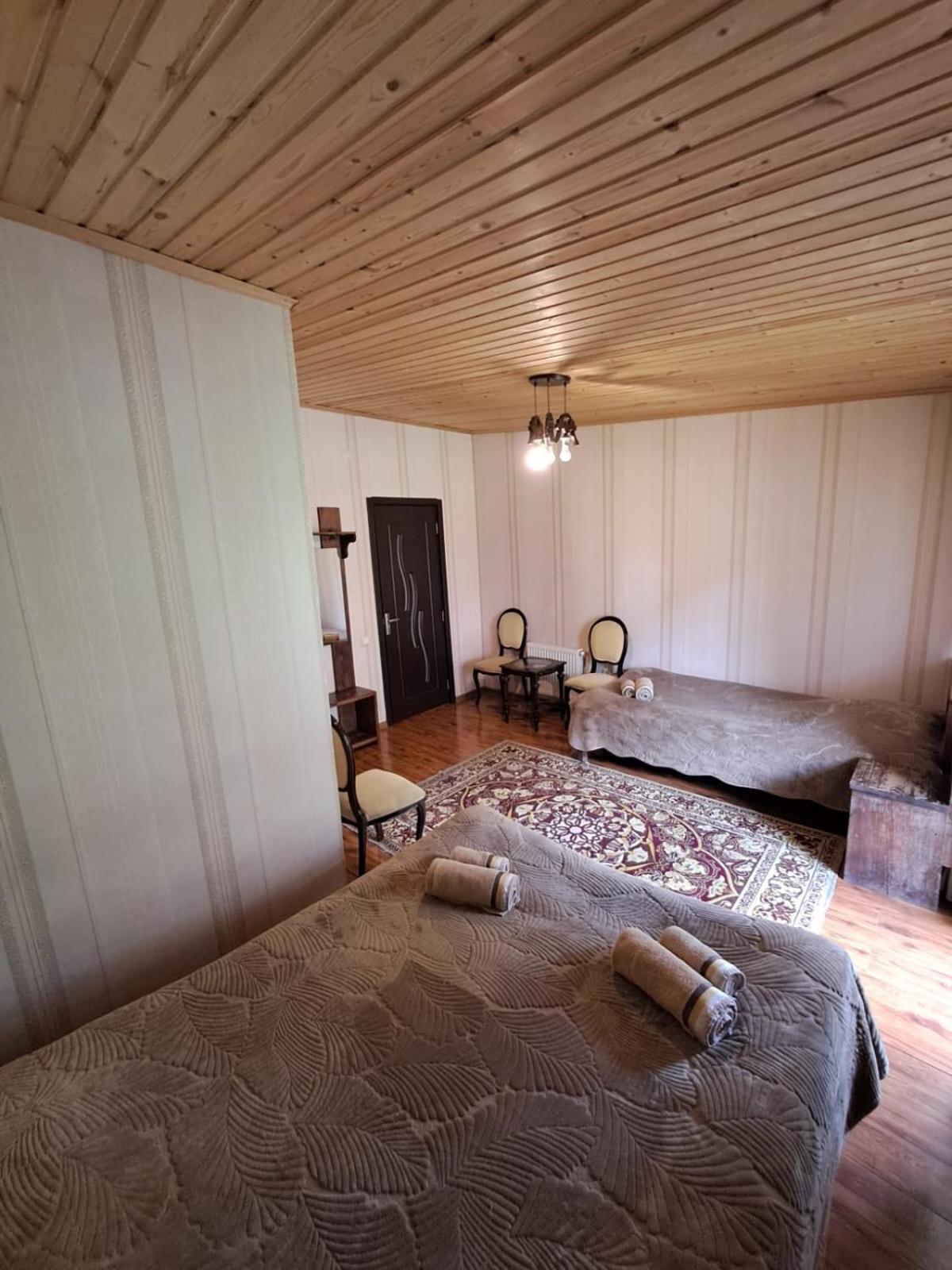 Guest House Kaldani Mestia Extérieur photo