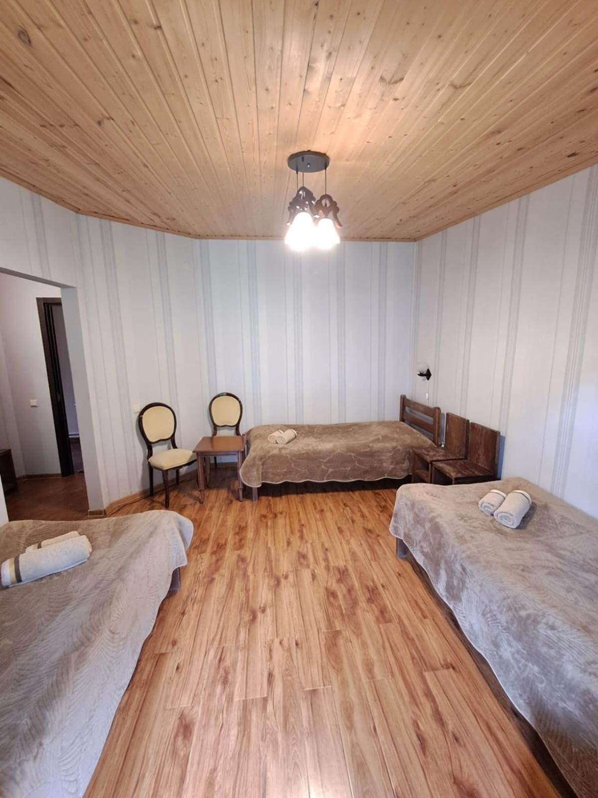 Guest House Kaldani Mestia Extérieur photo