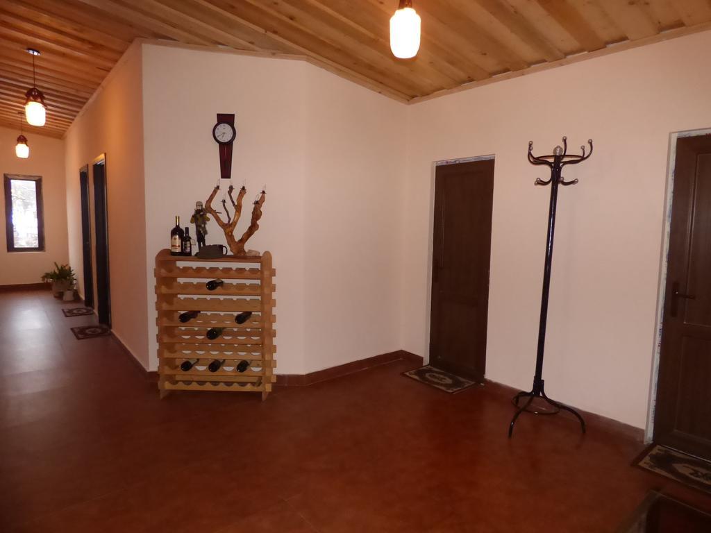 Guest House Kaldani Mestia Extérieur photo